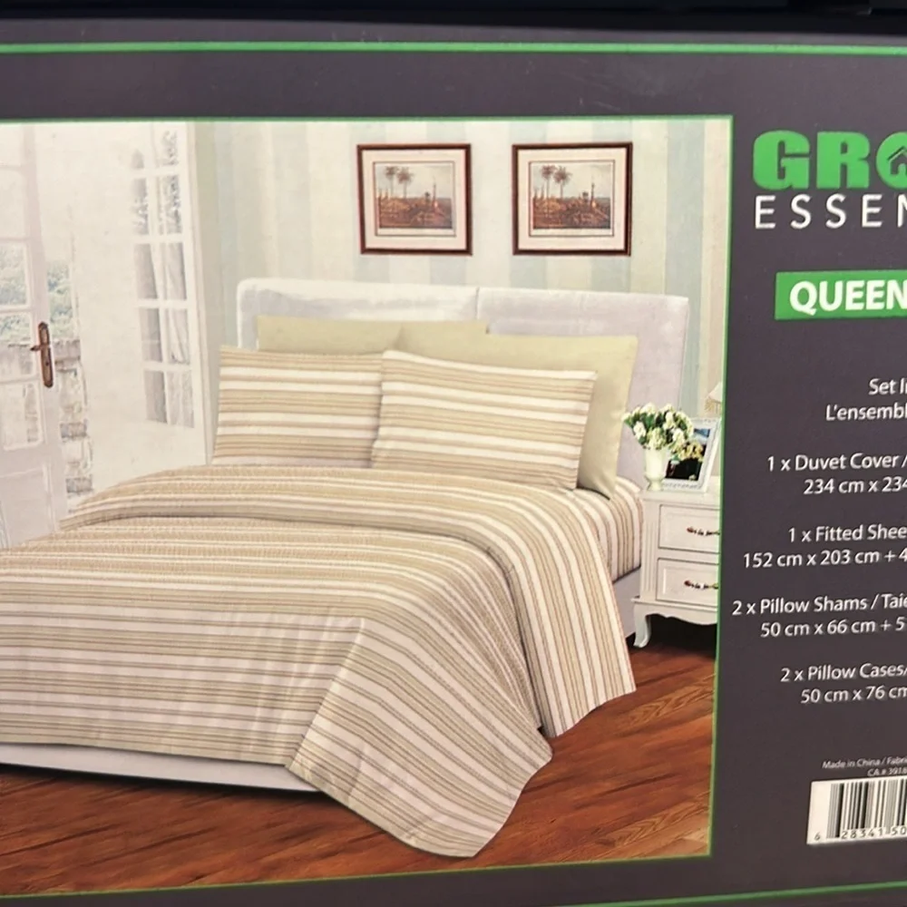 Duvet Cover Set 6 pc Set Natural Wheat and Burgundy Stripes